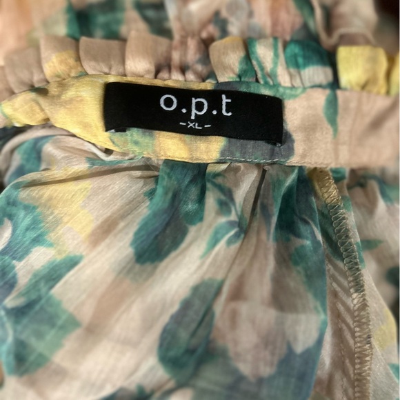 O.P.T. Cosmia Beige Floral Ruffle Tiered Midi Dress, size XL. - Picture 8 of 10